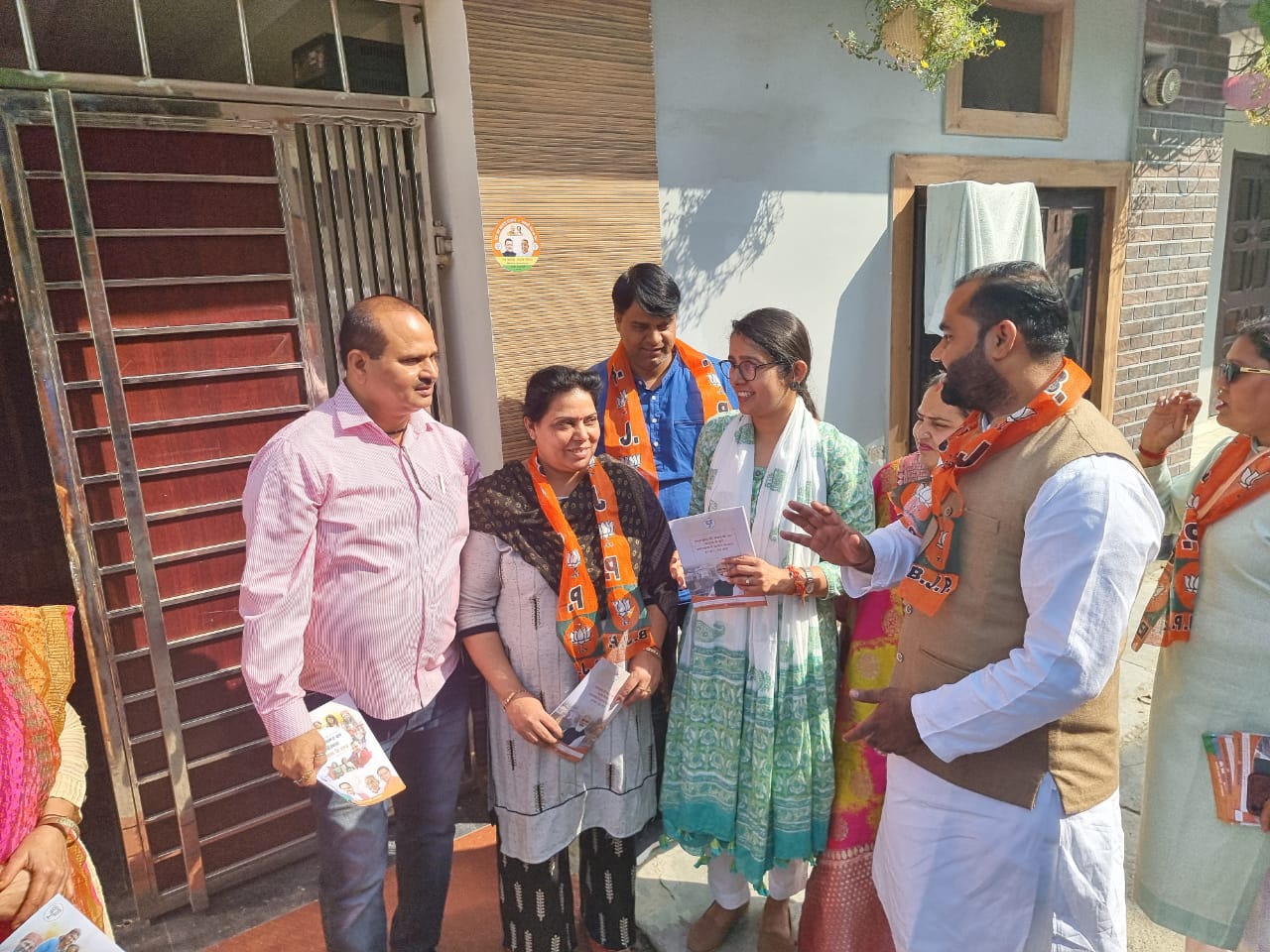राष्ट्रीय उपाध्यक्ष नेहा जोशी का किच्छा में हुआ जोरदार स्वागत