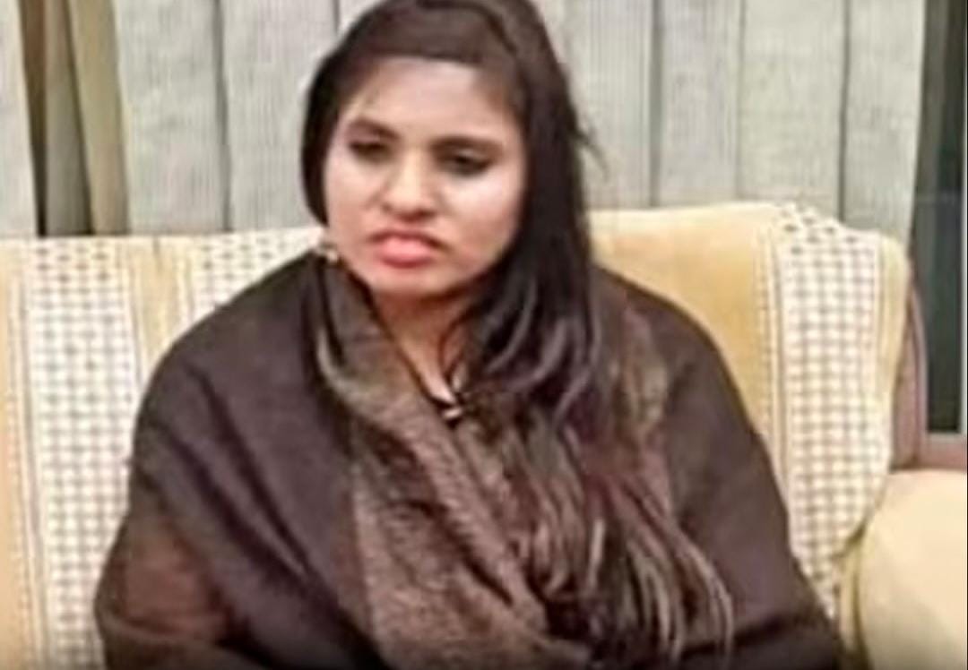 *भारत लौटी अंजू ने पाकिस्तान की तारीफ में पढ़े कसीदे, बोली- “वहां खूब प्यार मिला”; पढ़िए पूरी ख़बर…*