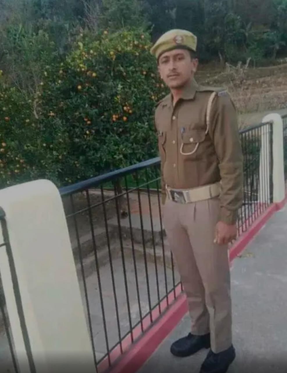 *Haldwani” होमगार्ड के जवान की सड़क हादसे में मौत, लौट रहा था मुख्यमंत्री की ड्यूटी से वापस घर; पढ़िए पूरी ख़बर…*