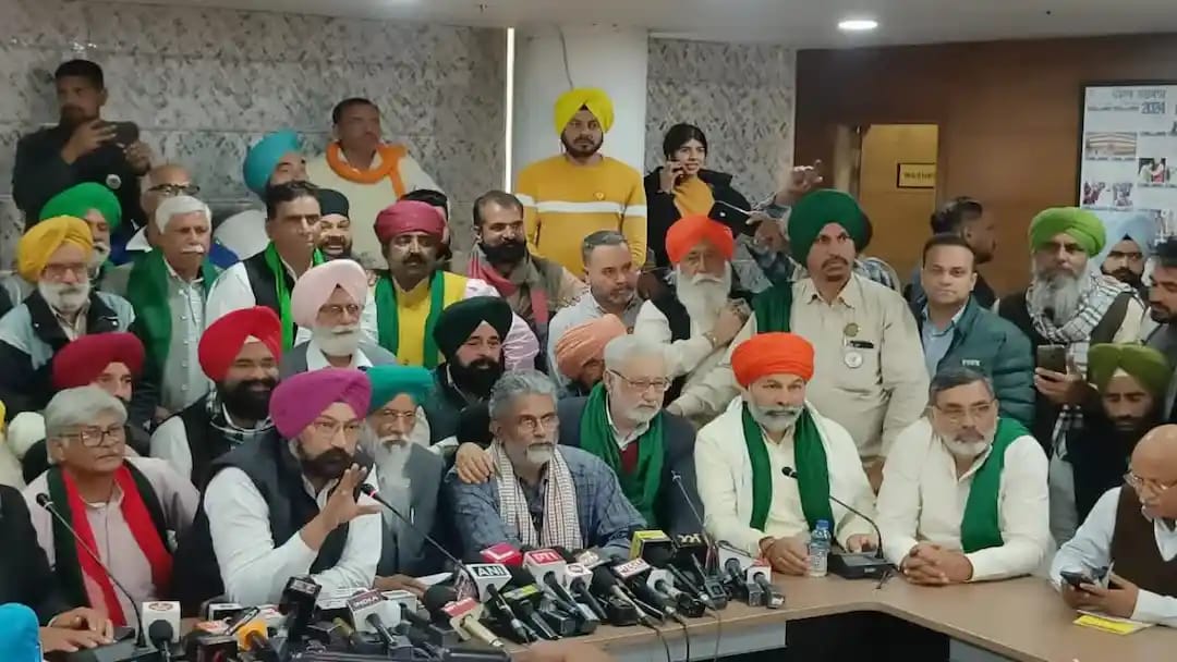 *Update” SKM का किसान आंदोलन पर बड़ा ऐलान, 26 फरवरी को निकालेंगे ट्रैक्टर मार्च; शुक्रवार को फूंकेंगे सरकार का पुतला…*