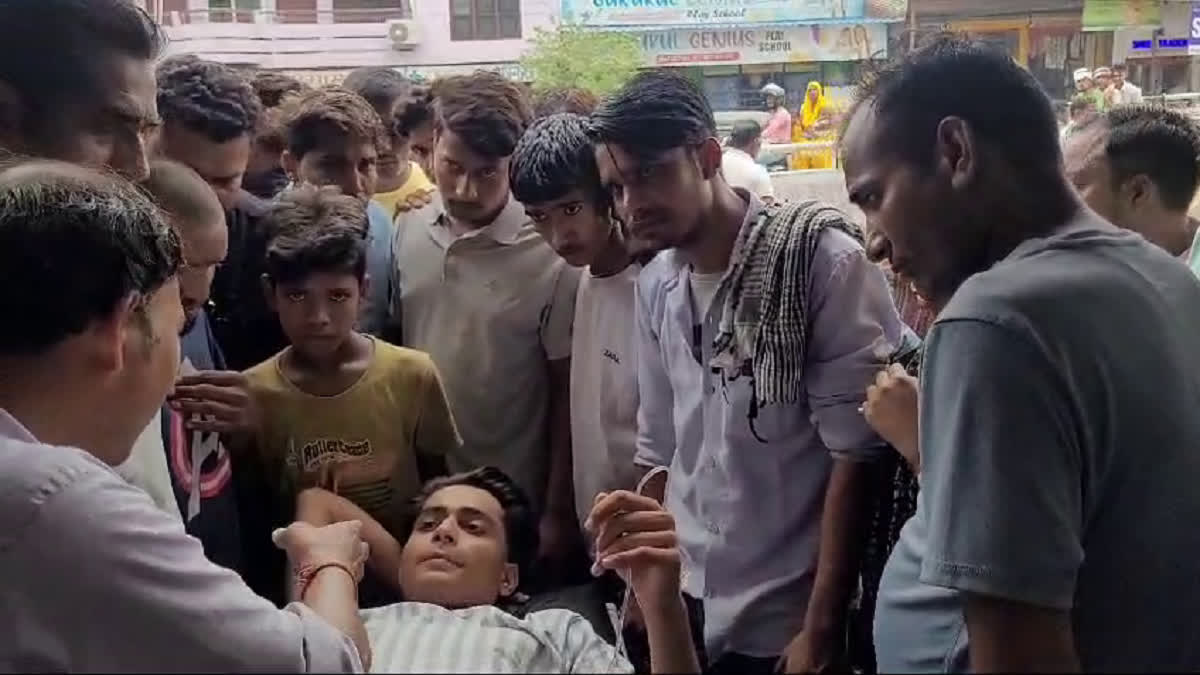 *देवभूमि में नहीं थम रहा बदमाशों का आतंक, बाइक सवारों ने दिनदहाड़े फ्लाईओवर पर युवक को मारी गोली; पुलिस के हाथ खाली।*