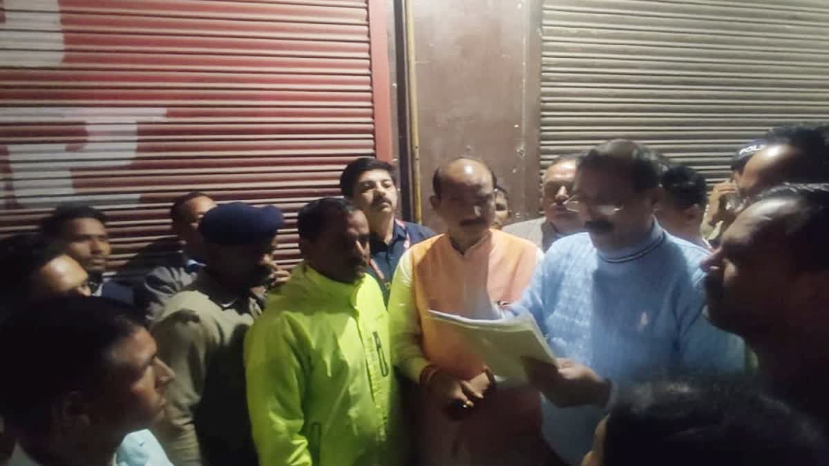 *केंद्रीय सड़क परिवहन और राज्य मंत्री अजय टम्टा को जानिए क्यों झेलना पड़ा लोगों का विरोध, कार रोककर की मंत्री से ये मांग।*