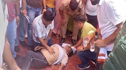 *Kiccha” प्रदर्शन के दौरान भाषण देते हुए बेहोश हुए विधायक तिलकराज बेहड़, कार्यकर्ताओं में मचा हड़कंप।*