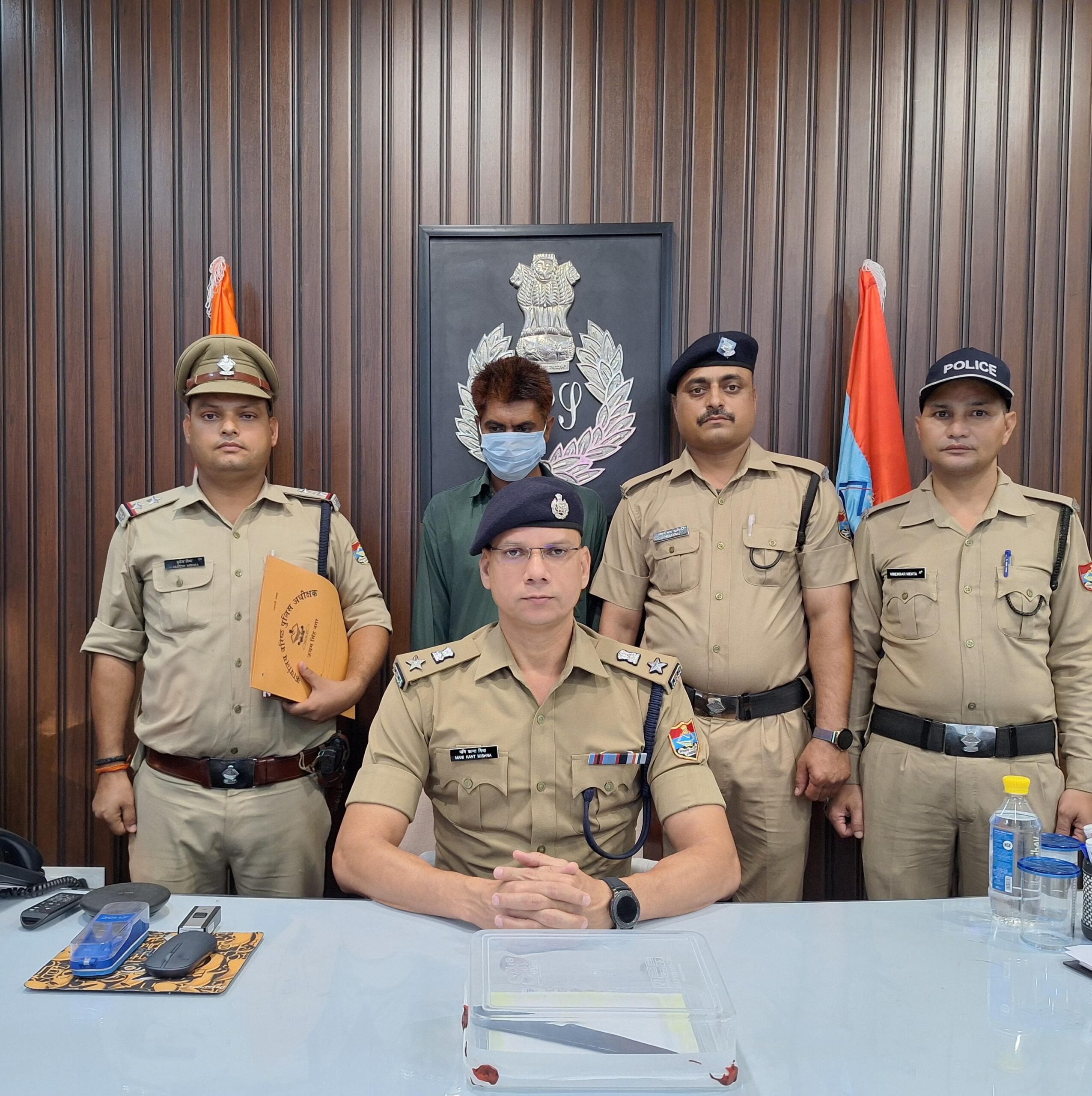 गदरपुर में पत्नी की हत्या करने वाला पति 24 घंटे में गिरफ्तार, अवैध चाकू बरामद