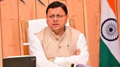 थाने का औचक निरीक्षण: ड्यूटी से नदारद थानेदार लाइन हाजिर, मुख्यमंत्री धामी का सख़्त संदेश