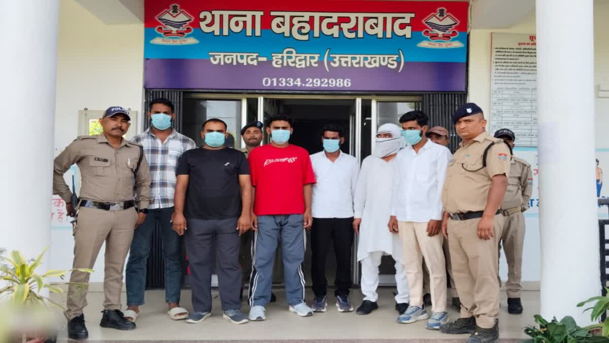 पूर्व जिला पंचायत सदस्य की कारस्तानी देख पुलिस भी हैरान, विपक्षी को फंसाने के लिए अपनी ही फर्जी हत्या-फायरिंग की बना डाली योजना