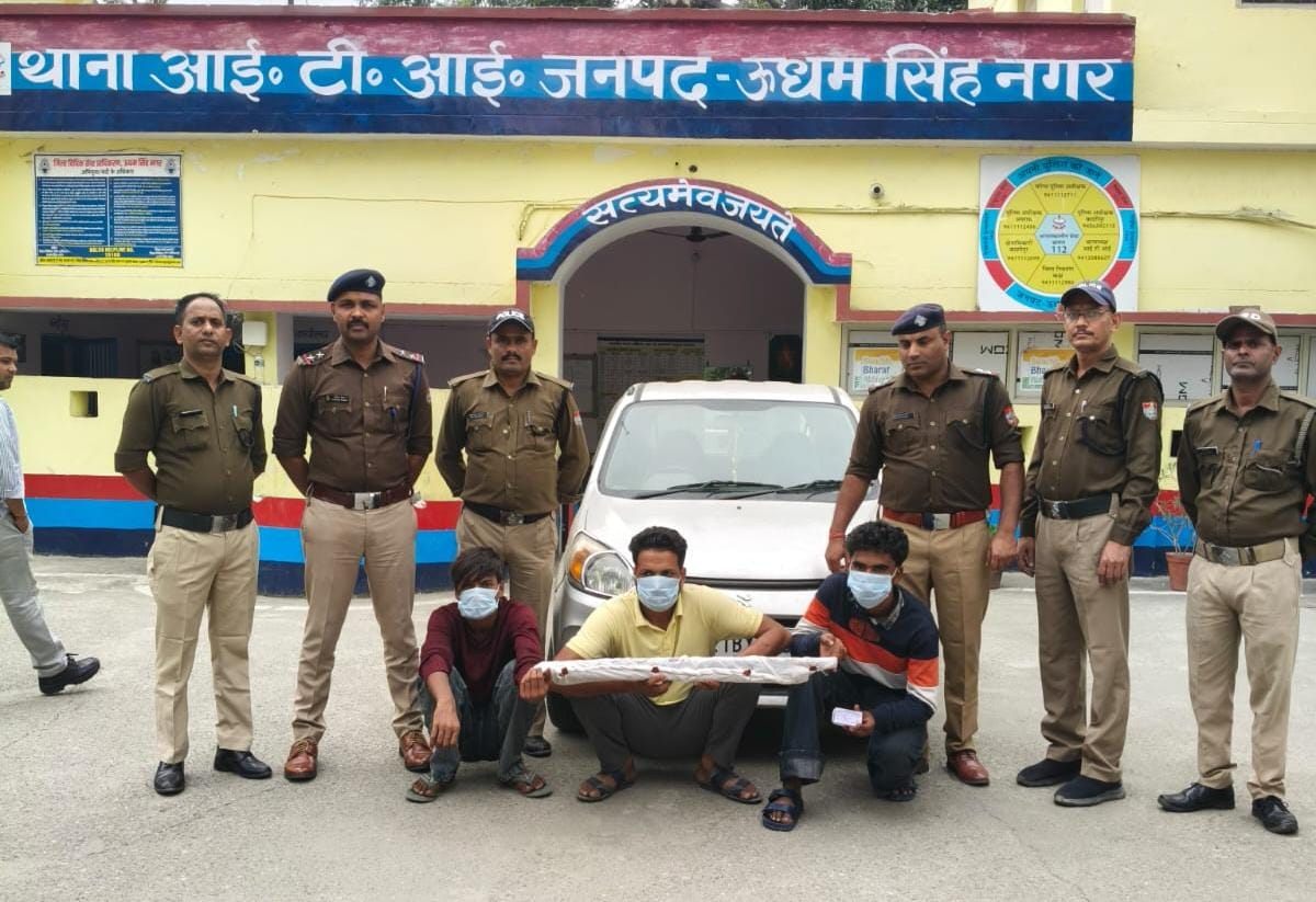 पुरानी रंजिश में रची गई खौफनाक साजिश — लईक पर हमला कर सड़क हादसा दिखाने की कोशिश, पुलिस ने तीनों आरोपी चढ़ाए हवालात