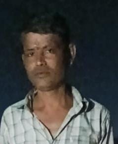 सनसनीखेज खुलासा: हनुमान मंदिर के पास युवक का शव, शरीर पर गहरे चोट के निशान, परिजनों ने जताई हत्या की