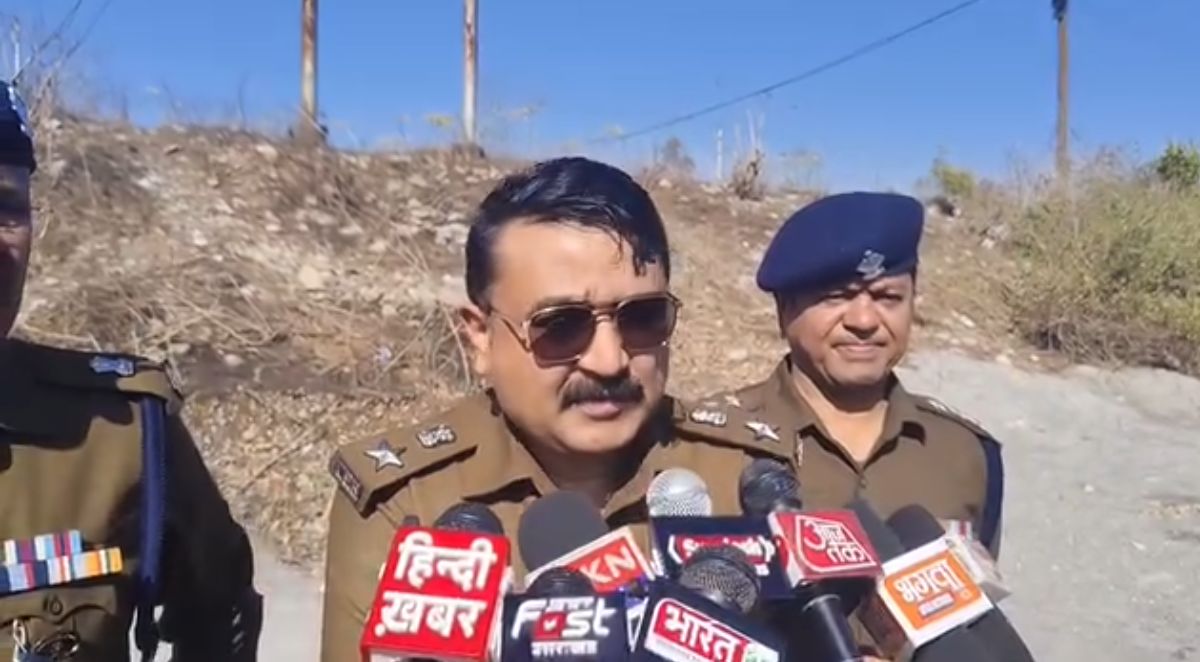 घर से दवाई लेने निकली किशोरी का शव शक्ति नहर किनारे ढालीपुर झाड़ियो से मिलने पर पुलिस महकमें में हड़कंप 