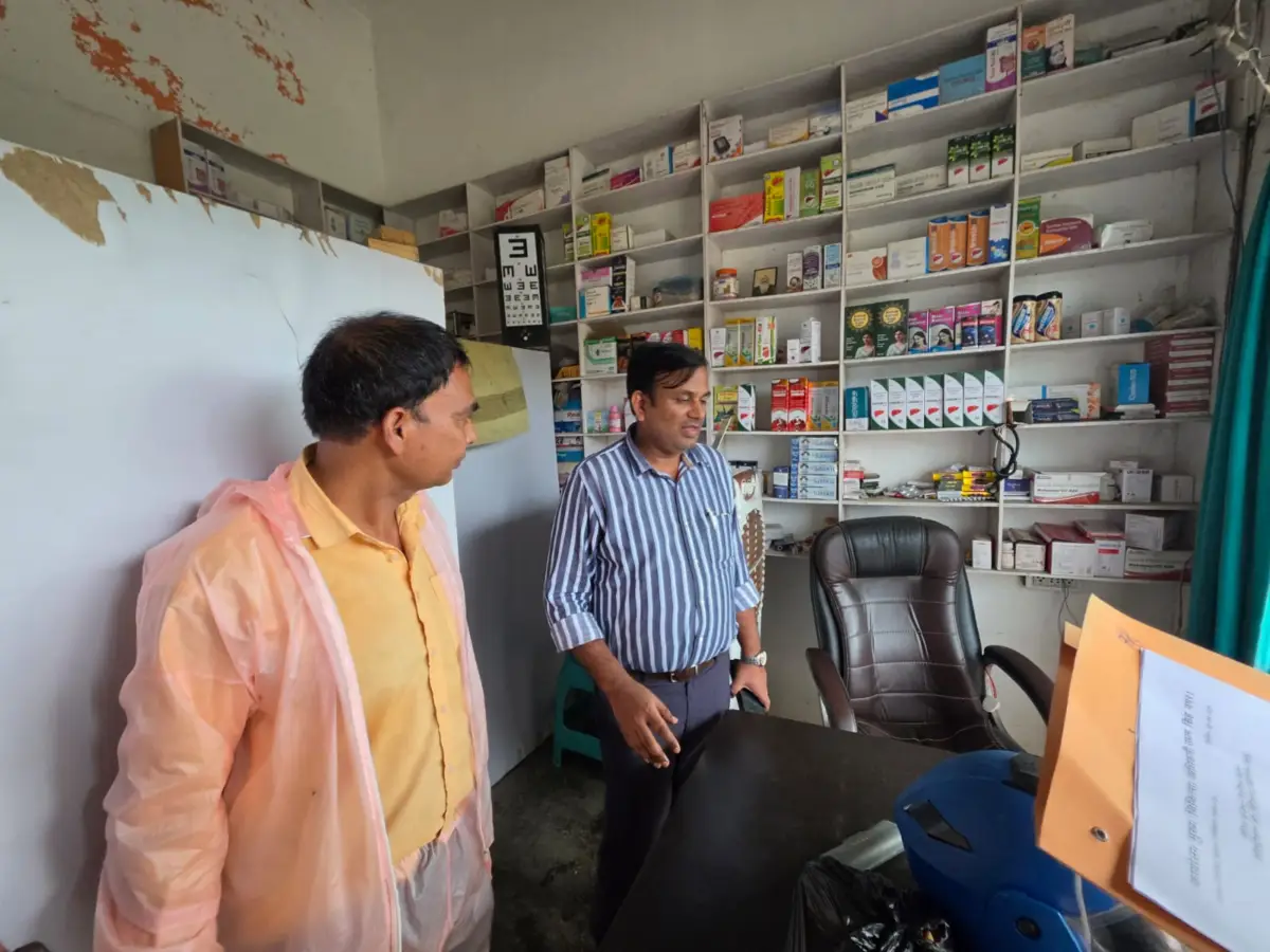 जिले में स्वास्थ्य विभाग का ‘सर्जिकल स्ट्राइक’, पांच अवैध क्लीनिकों पर छापा, बिना पंजीकरण धड़ल्ले से चल रही थीं चिकित्सा सेवाएं