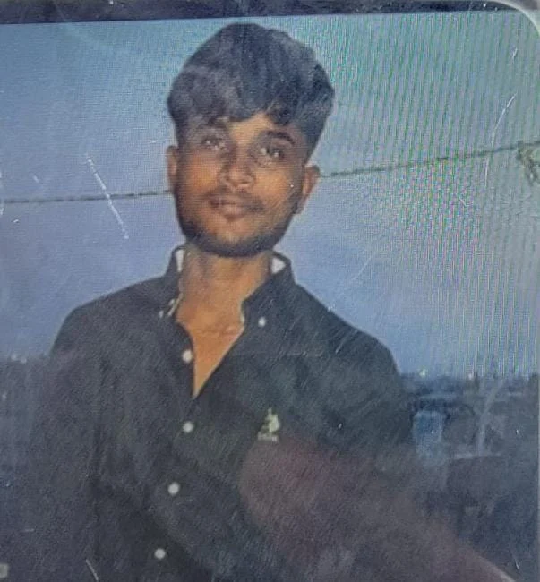 कैंची धाम दर्शन को जा रहा था 19 वर्षीय युवक, रुद्रपुर में मिली दर्दनाक मौत, जानिए सड़क हादसे की बड़ी वजह??