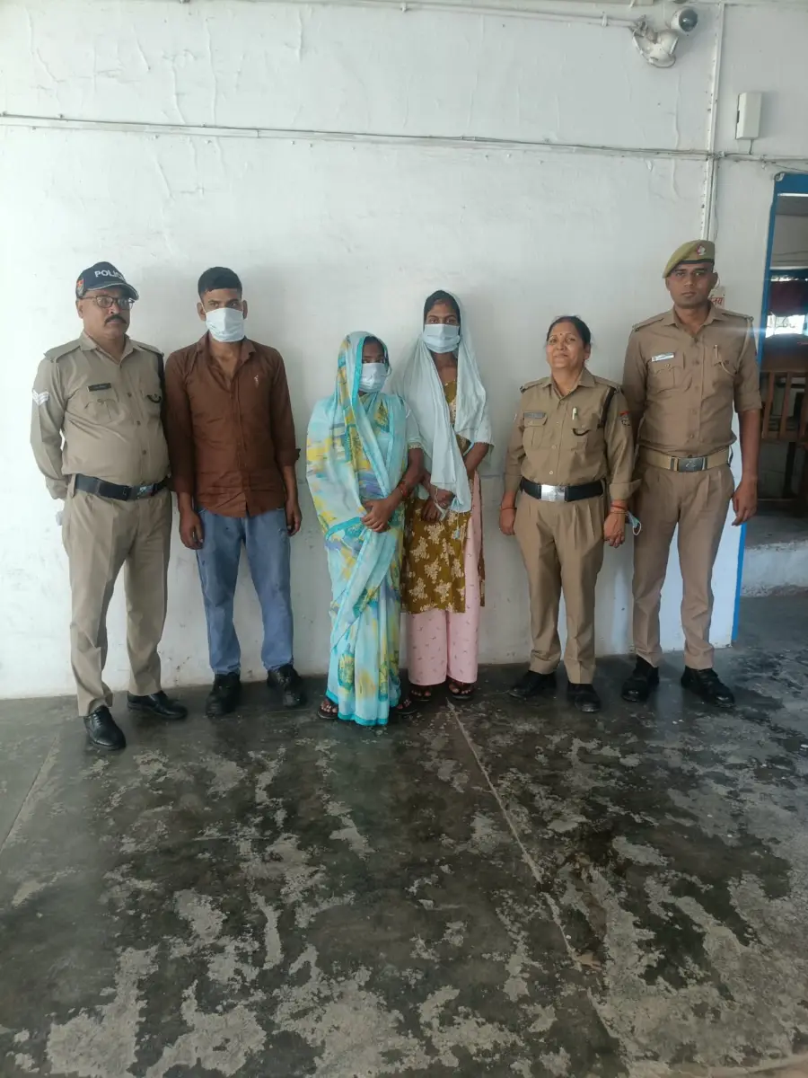 तीन दिन जिंदगी के लिए जूझकर हारी नन्ही परी, मां-नानी समेत तीन गिरफ्तार, चर्च के पास भीड़ देख कार के नीचे छोड़कर भागे थे, पूछताछ के बाद कोर्ट में पेश